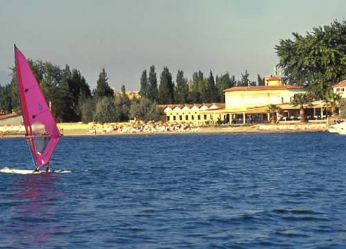 turkiye/balikesir/burhaniye/efem-holiday-resort-1586614.jpg