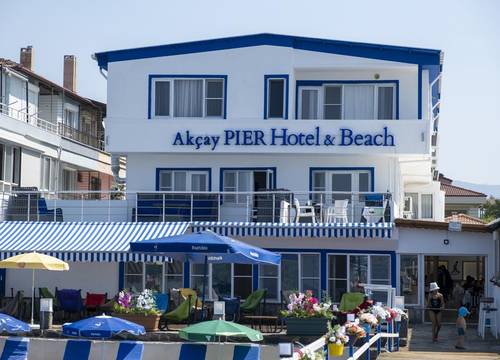 turkiye/balikesir/edremit/akcay-pier-hotel-beach-restaurant_6af7b721.jpg