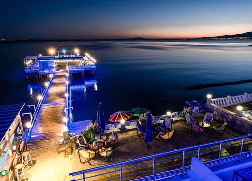 turkiye/balikesir/edremit/akcay-pier-hotel-beach-restaurant_7bcf7605.jpg