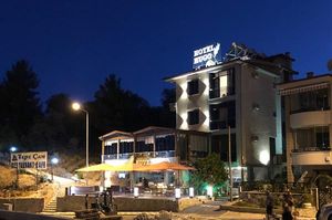 turkiye/balikesir/edremit/hotel-hugo-12c03d99.jpg