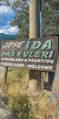 Jippe İda Dağ Evleri