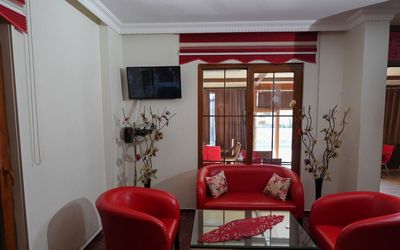 Otel Ege · 5