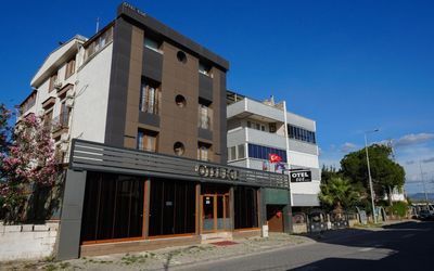 Otel Ege · 3