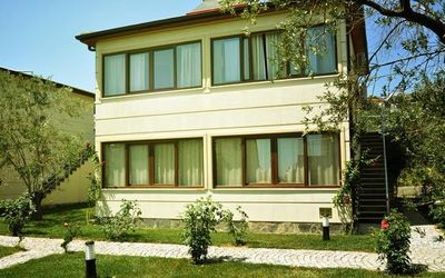 The Green Beach Resort Hotel · 3