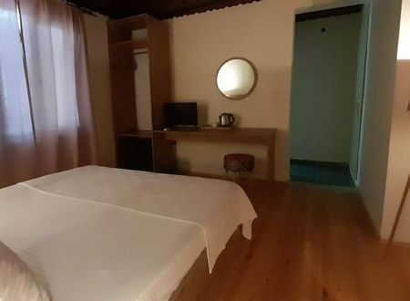 turkiye/balikesir/edremit/the-lion-inn_53a77ea8.jpg