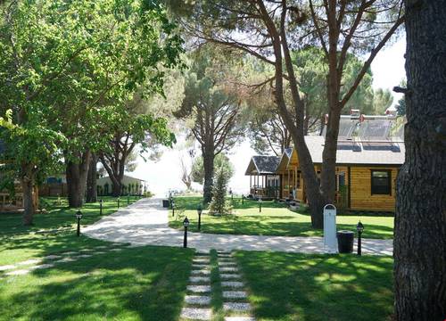 turkiye/balikesir/erdek/pina-mor-luxury-bungalows-tas-evler_302bd761.jpg