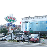 Ren Business Hotel