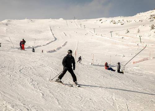 turkiye/bolu/kartalkaya/dorukkaya-ski-mountain-resort-kartalkaya_e27da879.jpg