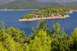 turkiye/burdur/bucak/sakli-gol-evleri_0c31c30b.jpg