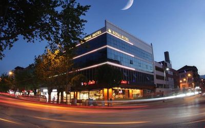 İnegöl Royal Hotel · 3