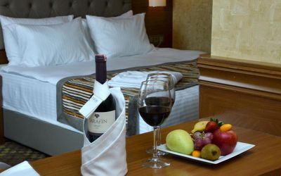 Adranos Hotel · 5
