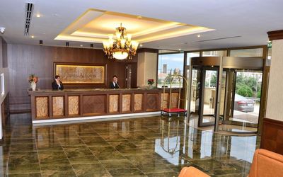 Adranos Hotel · 3