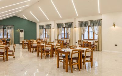 Safir Otel · 3
