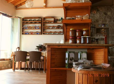 turkiye/canakkale/canakkaleayvacik/assos-nazan-beach-restaurant-131356cf.jpg