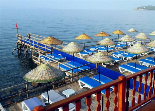 turkiye/canakkale/canakkaleayvacik/assos-nazan-beach-restaurant-d635e9bb.jpg