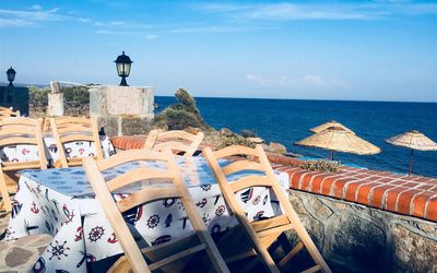 Sivrice Yakamoz Motel & Restaurant · 4