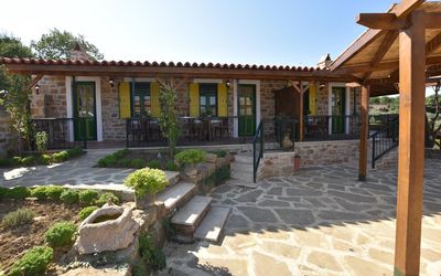 Gökçeada Yeşilev Butik Otel · 2