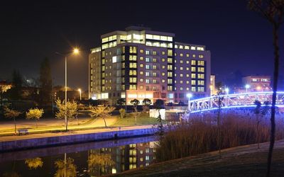 Parion Hotel · 3