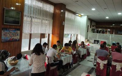 Ekinci Hotel · 4