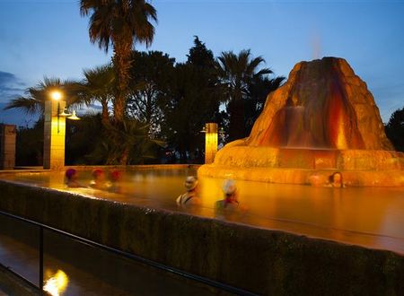 turkiye/denizli/pamukkale/polat-termal-hotel-580364318.jpg