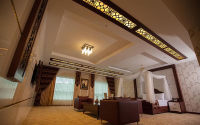 Mitannia Regency Hotel · 5