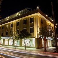 Gösterişli Otel