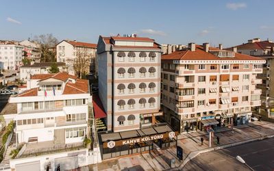 Edrin Hotel · 3