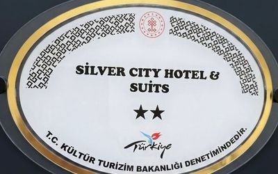 Silvercity Hotelsuits · 3