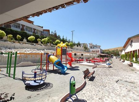 turkiye/gaziantep/sahinbey/ugurlu-thermal-resort-spa-kaplica-kur-merkezi-1258fde4.png