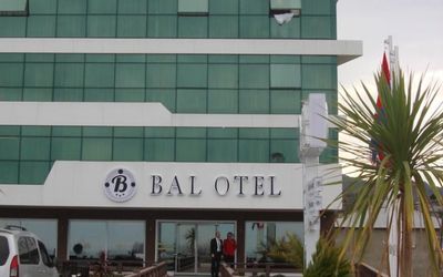 Bal Otel · 4