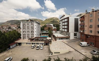Tarbuş Hotel · 4
