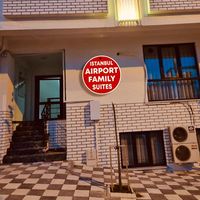 İstanbul Airport Family Suites Hotel