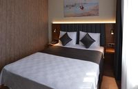 Double Deluxe Suite