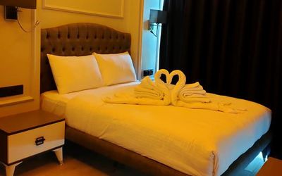 Loft Airport Hotel · 4