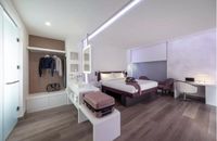 First Class King Junior Suite