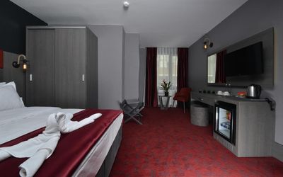 A11 Otel · 4
