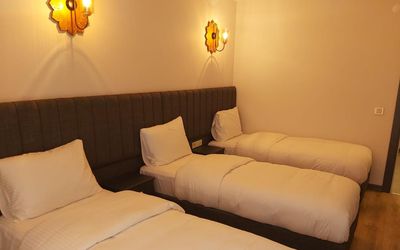 Avcilar Garden Hotel · 4