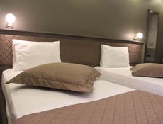 Twin Economy Room