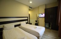 Twin Economy Room