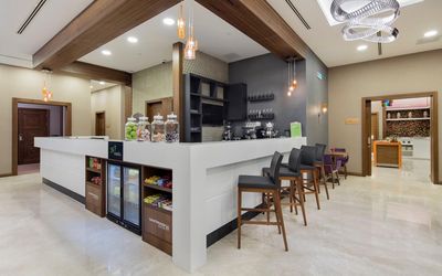 Hampton By Hilton Ataköy Hotel · 4