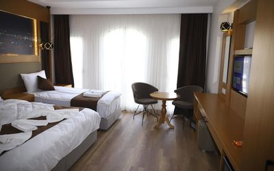Ruby Royal Otel · 3