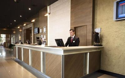 WOW Airport Hotel · 5