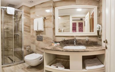 Marnas Hotels · 3
