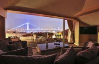 Penthouse Suite