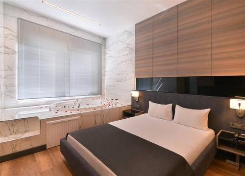 turkiye/istanbul/besiktas/nish-istanbul-suites-hotel-e7b9e88b.jpg