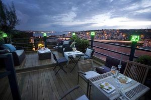 turkiye/istanbul/besiktas/wilitton-bosphorus-house-2097387029.png