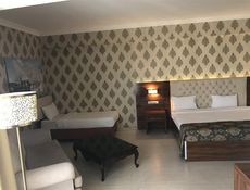 Deluxe Room - Triple