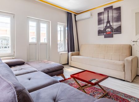 turkiye/istanbul/beyoglu/046e2f1872d801d699896841cac3105413f2b58bdc1810230c7922930bda83d6643d141c0c07182108cbec9e195d8eb949952a755ff236fadae8dd945a434a70f806694189b24b93ac0dc90c0aa880f8.jpg