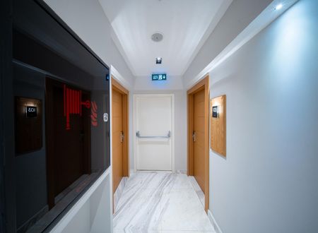 turkiye/istanbul/beyoglu/72cf92a83d0d4b7a87a24c9d05c0cd48472df276ab7d4f1ea317638269dbabab.jpg
