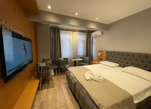 turkiye/istanbul/beyoglu/ada-life-suit_3dc4e45b.jpg